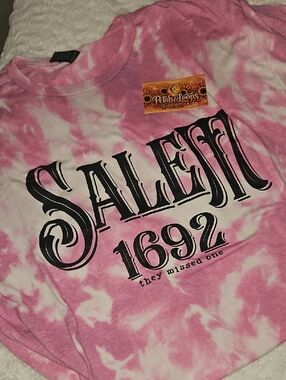 Gildan Pink and White Tie-Dye Salem 1692 Graphic Tee